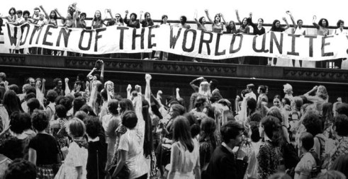 mujeres_unidad-704x364