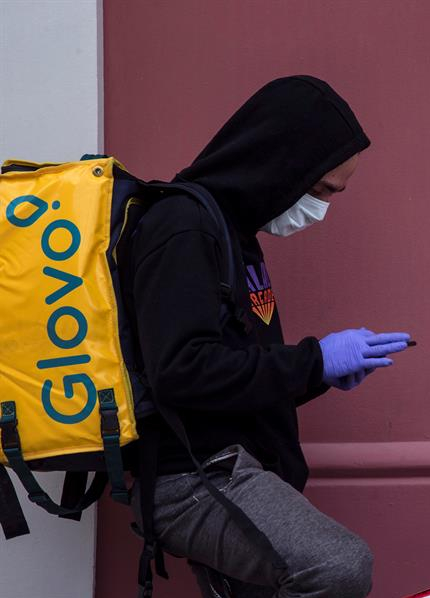 repartidor-glovo-efe-jorge-zapata